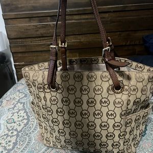 Michael Kors Tote
